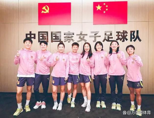 丰满肥白